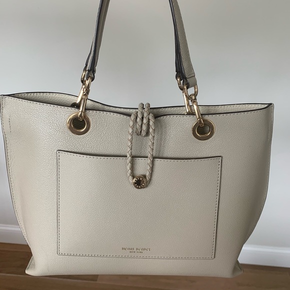 ***SOLD***❣️WOW❣️Henri Bendel Set❣️ - Picture 3 of 8